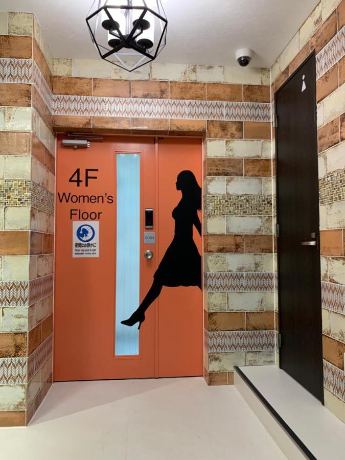 Buena Arte Hostel Ryogoku Tokyo Bagian luar foto